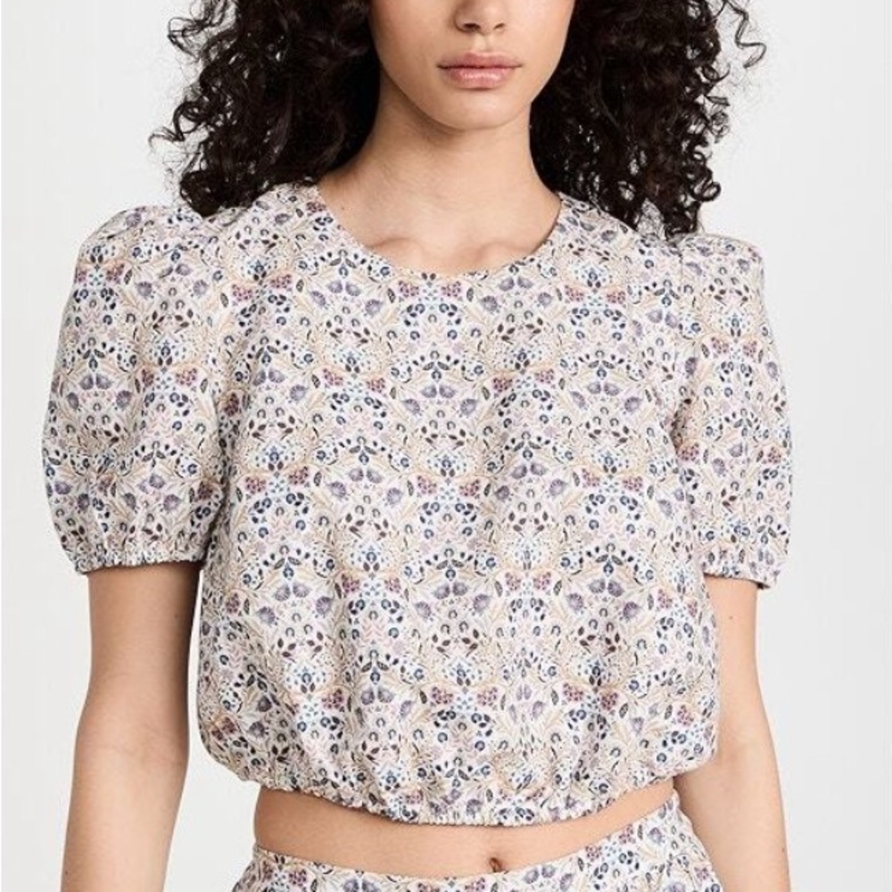 Cami NYC Floral Puff Sleeve Crop Top